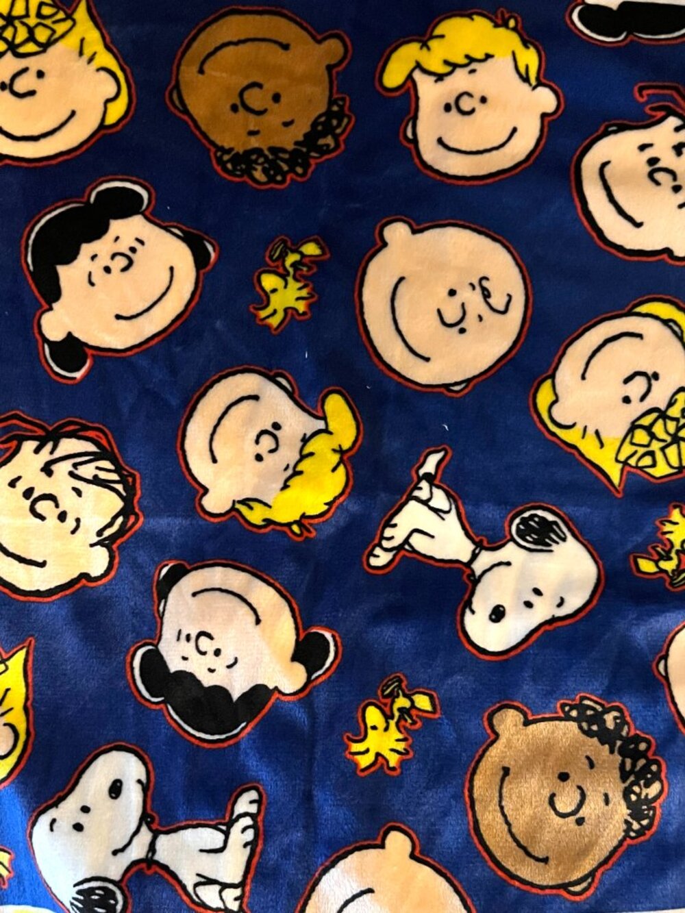 19 pc Snoopy scrap fabric - bundle 9 - Picture 9 of 15